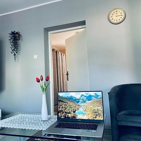 Pod Debem Daire Jugów Dış mekan fotoğraf